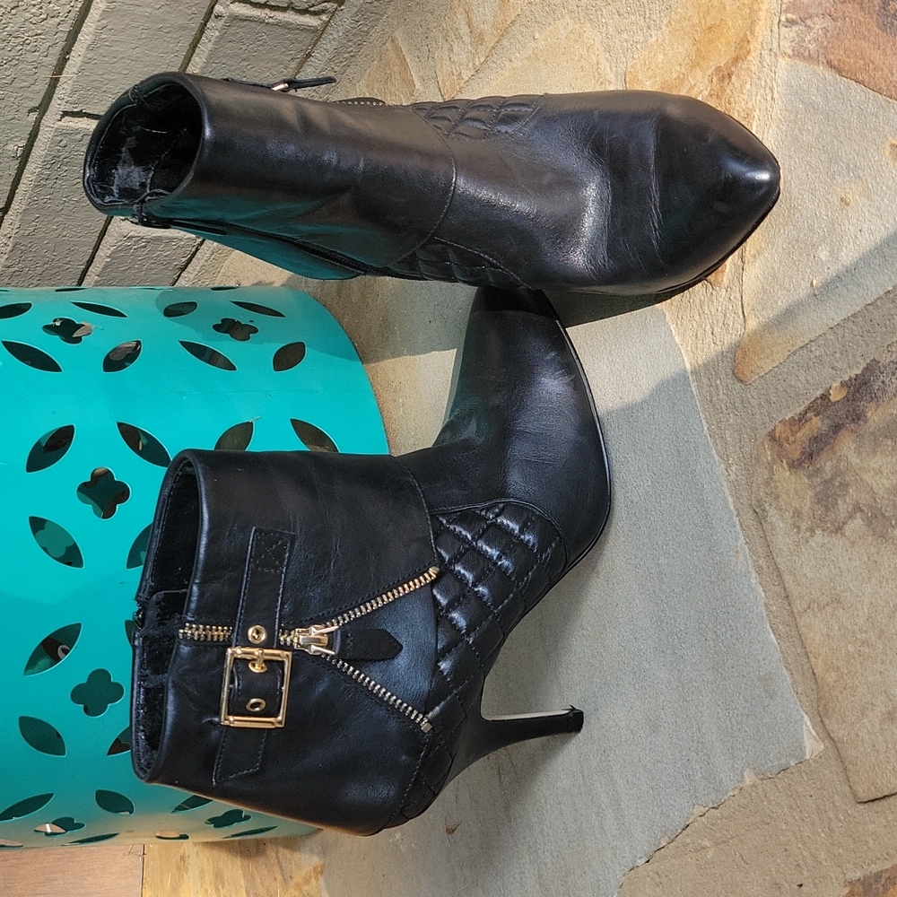 Saks Fifth Avenue Black Leather Booties